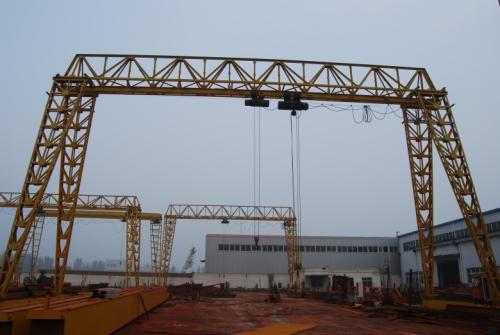 MHh型电动葫芦门式起重机